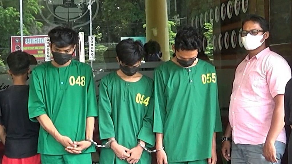 Tawuran Pecah di Cakung dan Padang, Polisi Tangkap Sejumlah Remaja