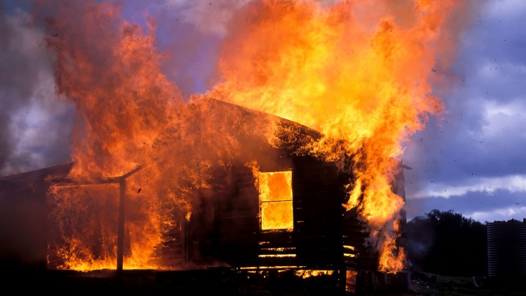 Puluhan Rumah di Tanjung Jabung Barat Jambi Hangus Terbakar