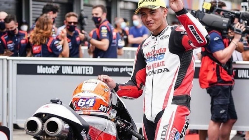 Aksi Pebalap Indonesia Mario Suryo Aji, Saat Balap Moto3 di Mandalika