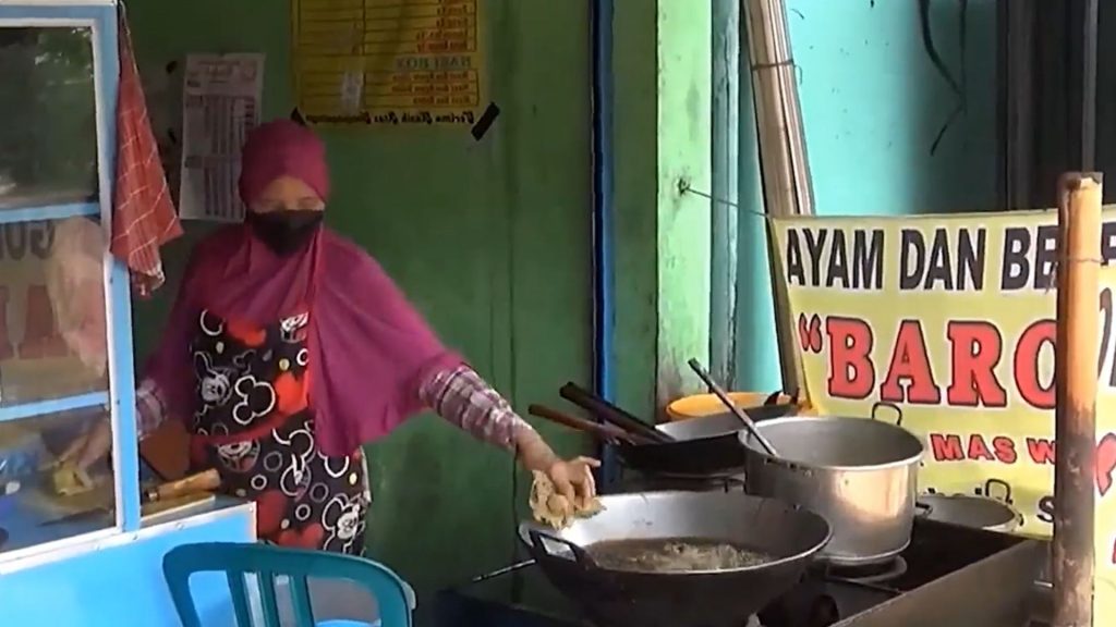 Sembako Melejit, Pedagang Makanan di Klaten Menjerit