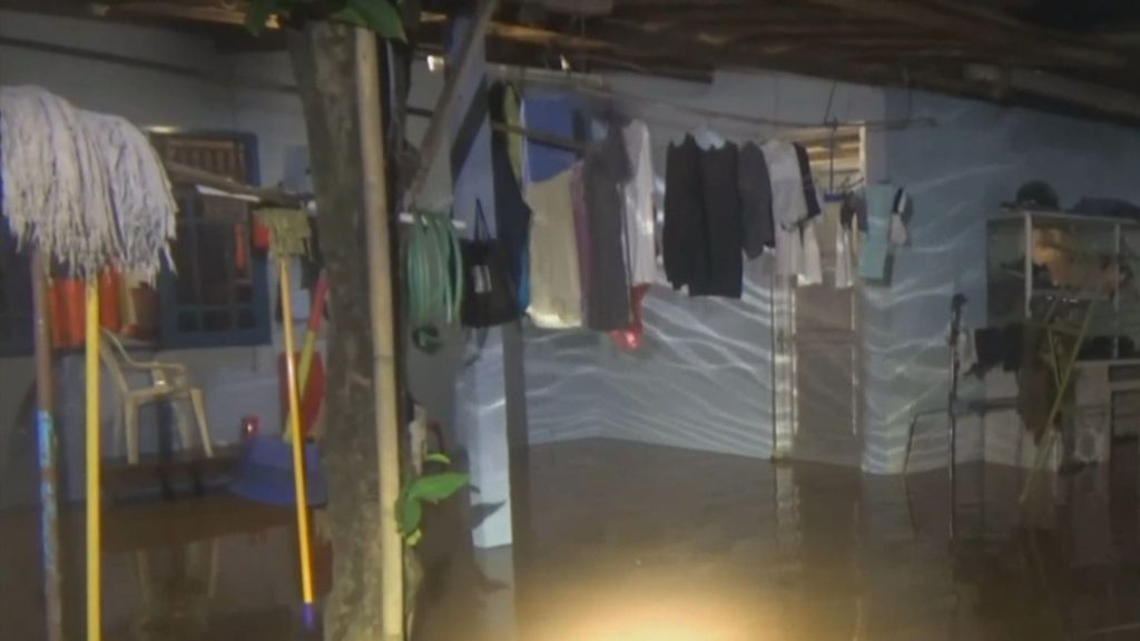 Kali Krukut Meluap, Banjir Rendam Puluhan Rumah di Cilandak Timur