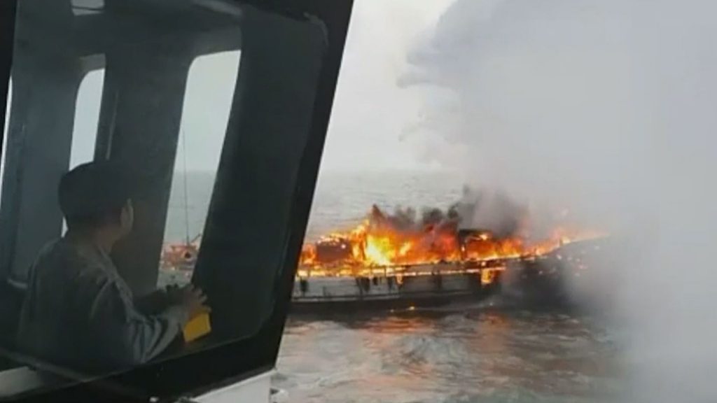 KM Bintang Surya Terbakar di Perairan Karimun, 1 ABK Tewas
