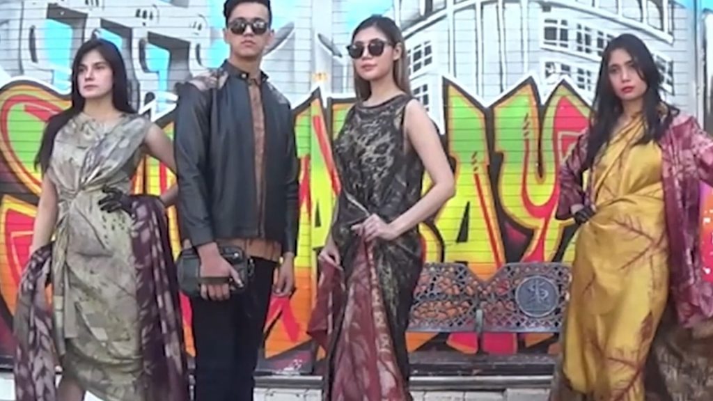 ‘Fashion On The Street’ Jalan Tunjungan, Kenalkan UMKM Asal Surabaya