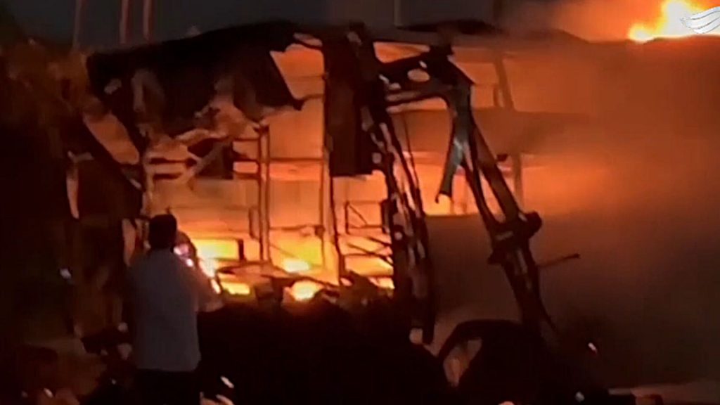 Bus Terbakar di India, 12 Orang Tewas