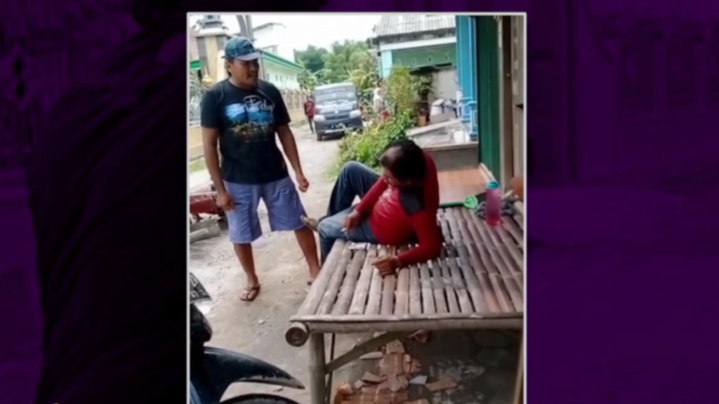 Penjual Rujak Dipukuli Karena Tidak Mengakui Perbuatannya