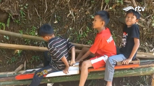 Mengenal Lolorian Garut, Permainan Tradisional Seru dan Edukatif yang Kembali Dihidupkan