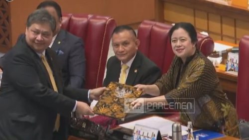 (Sumber : TVR Parlemen)